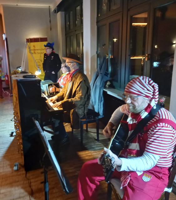 Karnevalsauftakt statt Chorprobe