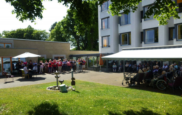 Fr�hlingskonzert f�r Senioren und G�ste<br>am Wohnheim St. Martin